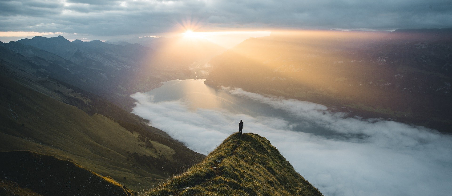 Între om și Dumnezeu